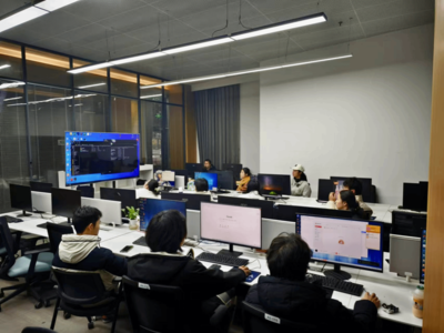 實踐育人 滁州職業(yè)技術學院數(shù)字媒體系師生赴鳳凰數(shù)媒科技（武漢）產(chǎn)教融合企業(yè)實踐中心開展實訓營